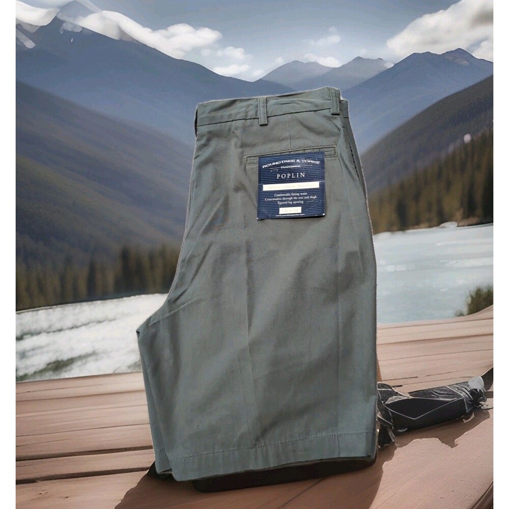 NWT ROUNDTREE & YORKE POPLIN FLAT FRONT CLASSIC FIT MENS SHORTS IN SIZE 38X9